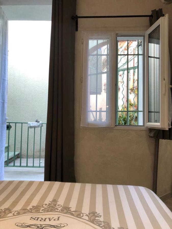 Vieil Antibes, Ravissant 2P Avec Petite Terrasse Leilighet Eksteriør bilde